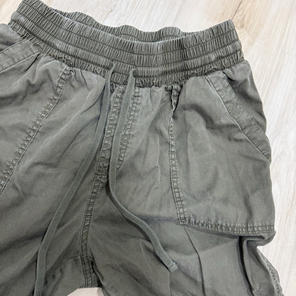 A New Day Women's Medium M Lightweight Green Joggers Urban Streetwear Athleisure - Picture 5 of 9